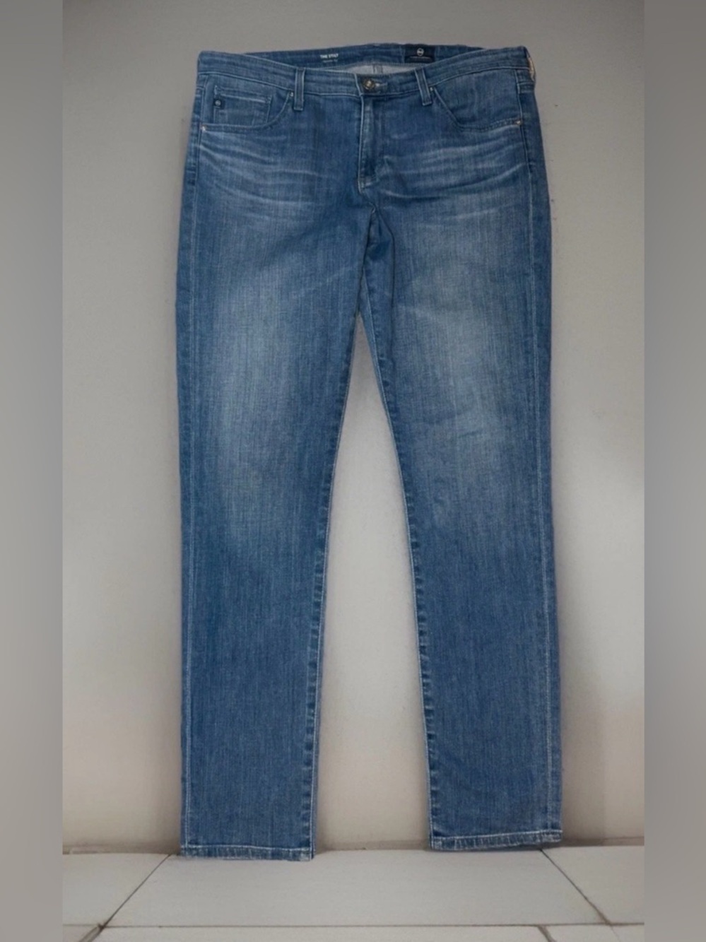 AG Adriano Goldschmied The Stilt Rolling Cigarette Jeans Women's Size 30R 32x32